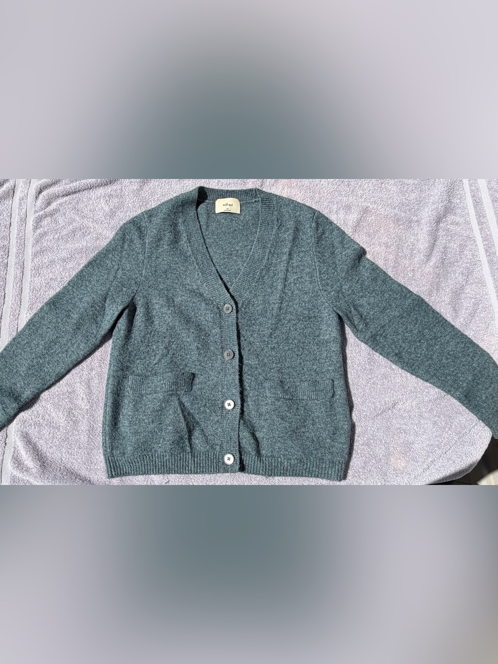 Aritzia Wilfred V-Neck Button Front Cardigan